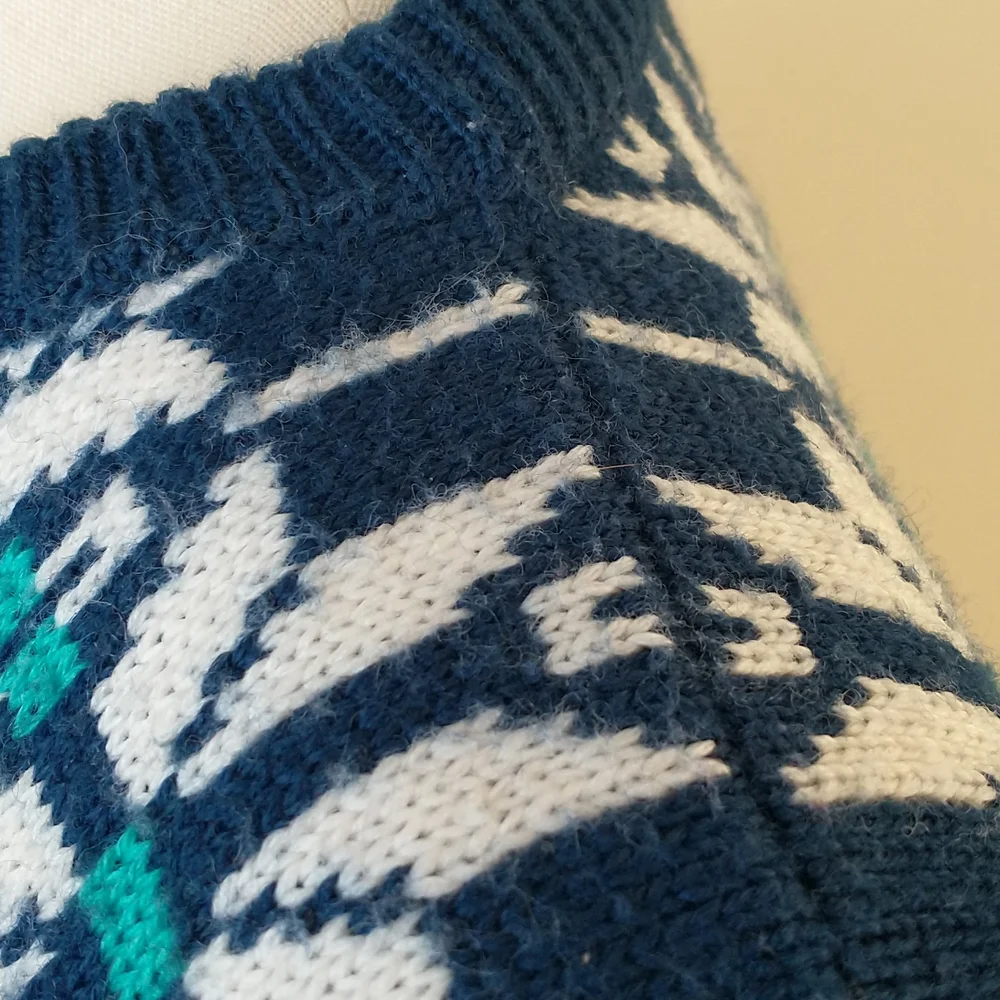 Vintage sweater wool blend crew neck navy blue white snow ski pattern size M - Picture 6 of 7